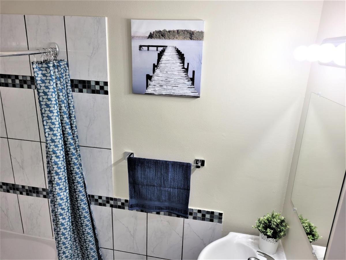 Cozy 4 Bedroom Townhouse - Peaceful Feel Of Home Γουίνιπεγκ Εξωτερικό φωτογραφία