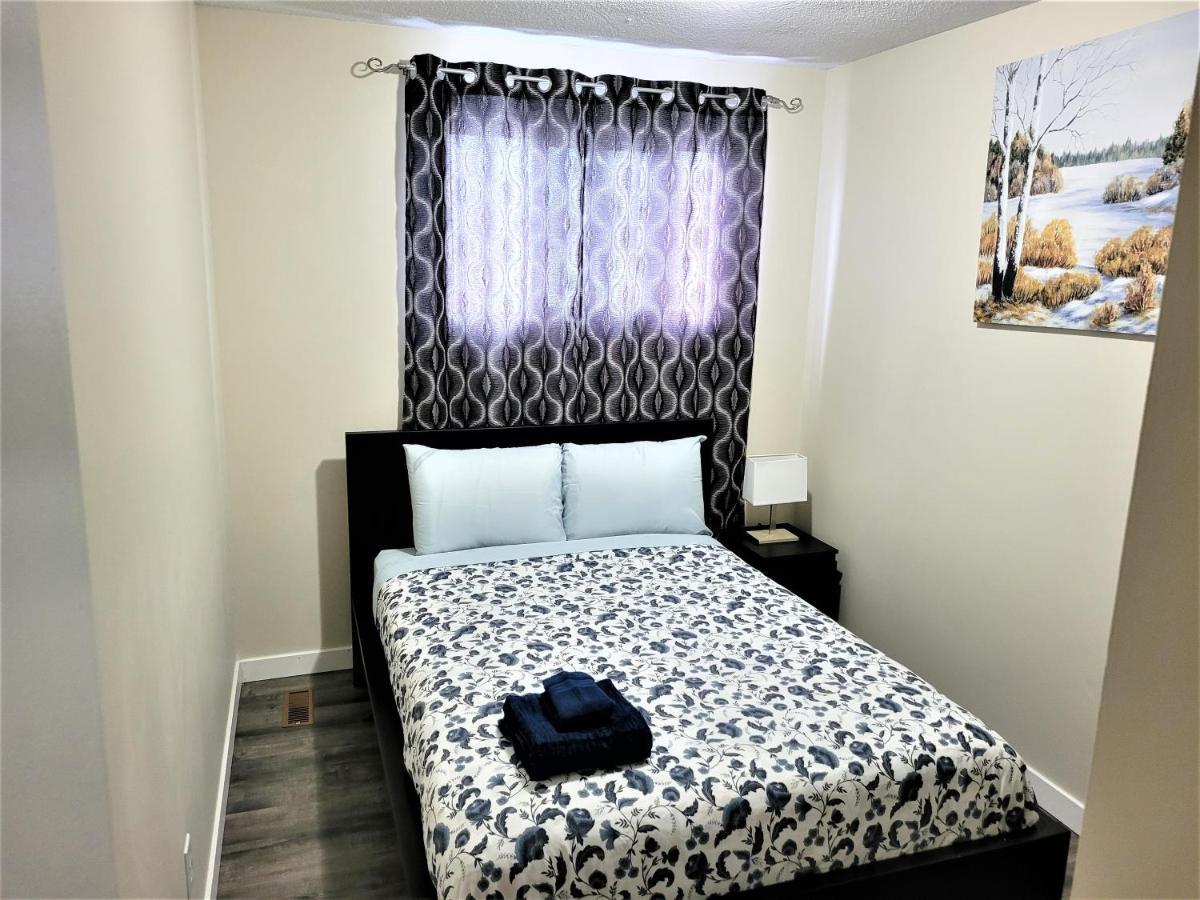 Cozy 4 Bedroom Townhouse - Peaceful Feel Of Home Γουίνιπεγκ Εξωτερικό φωτογραφία