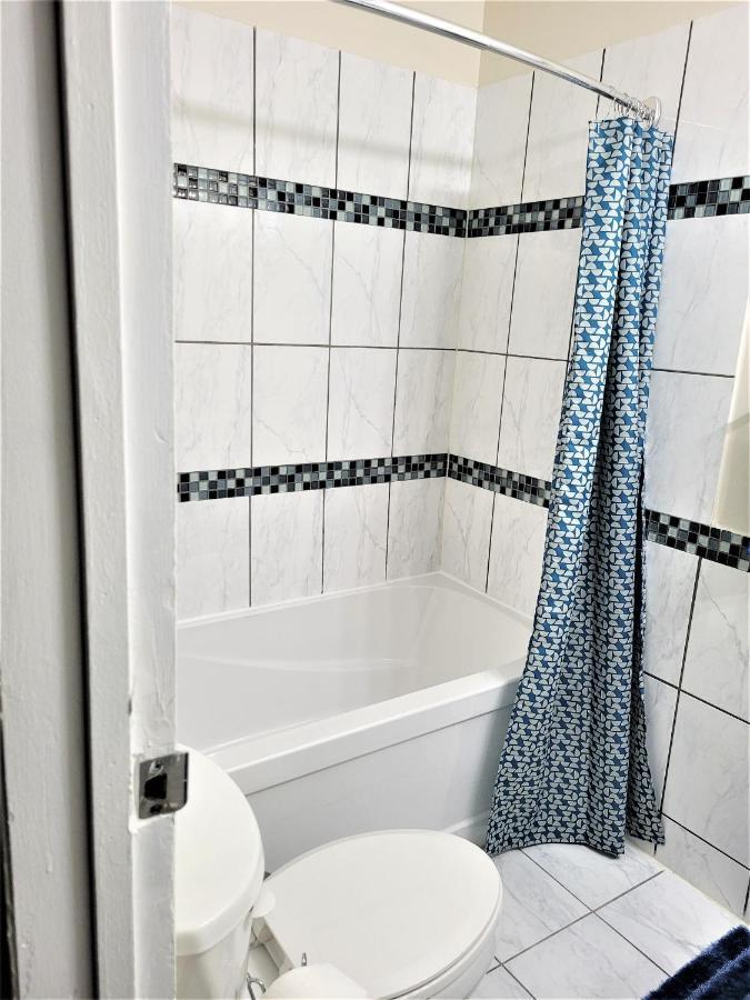 Cozy 4 Bedroom Townhouse - Peaceful Feel Of Home Γουίνιπεγκ Εξωτερικό φωτογραφία