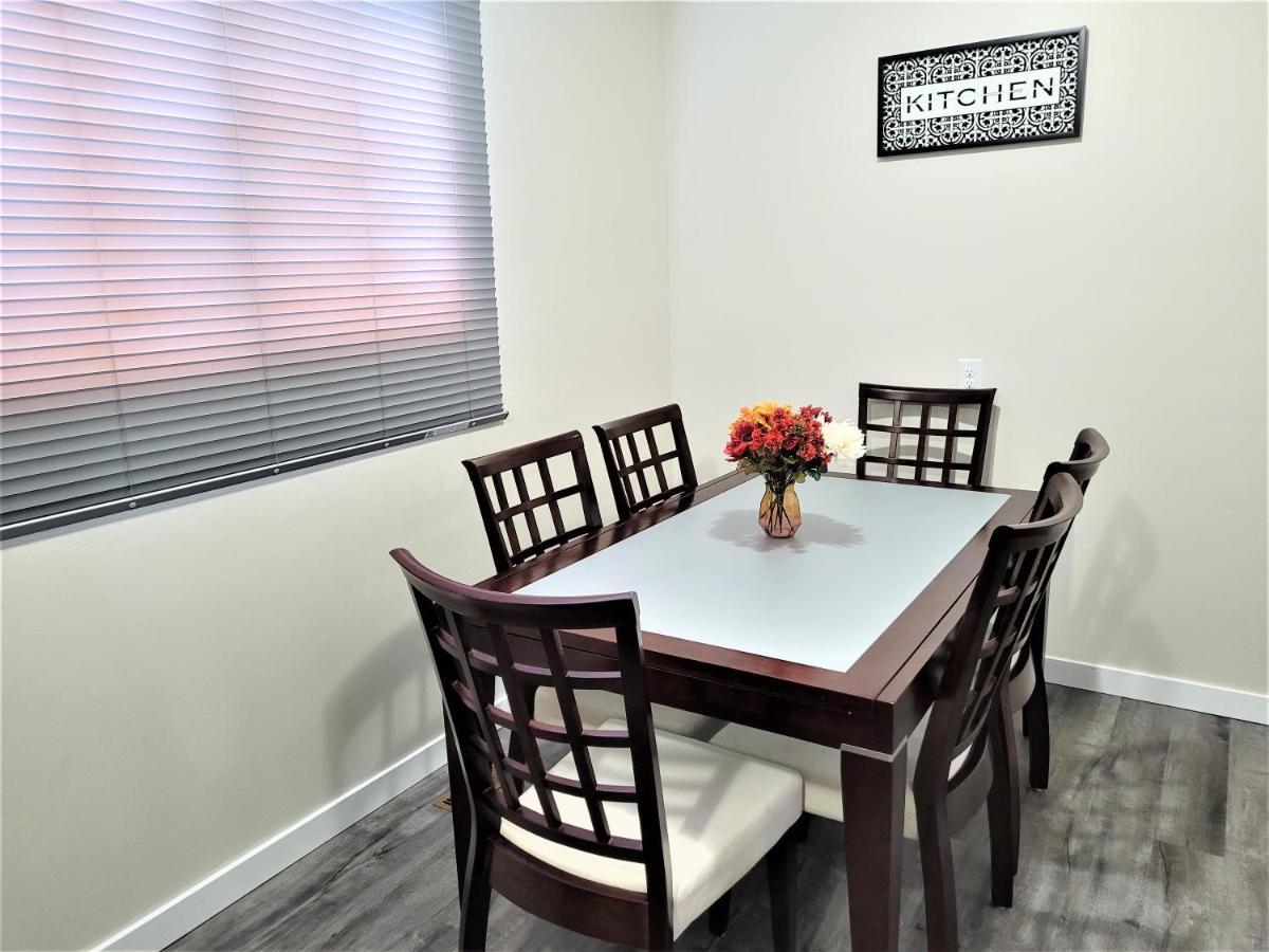 Cozy 4 Bedroom Townhouse - Peaceful Feel Of Home Γουίνιπεγκ Εξωτερικό φωτογραφία