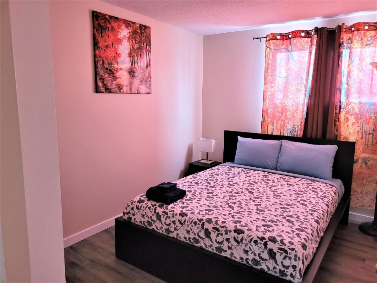 Cozy 4 Bedroom Townhouse - Peaceful Feel Of Home Γουίνιπεγκ Εξωτερικό φωτογραφία