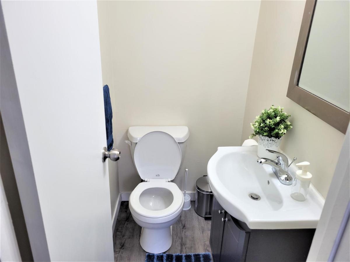 Cozy 4 Bedroom Townhouse - Peaceful Feel Of Home Γουίνιπεγκ Εξωτερικό φωτογραφία